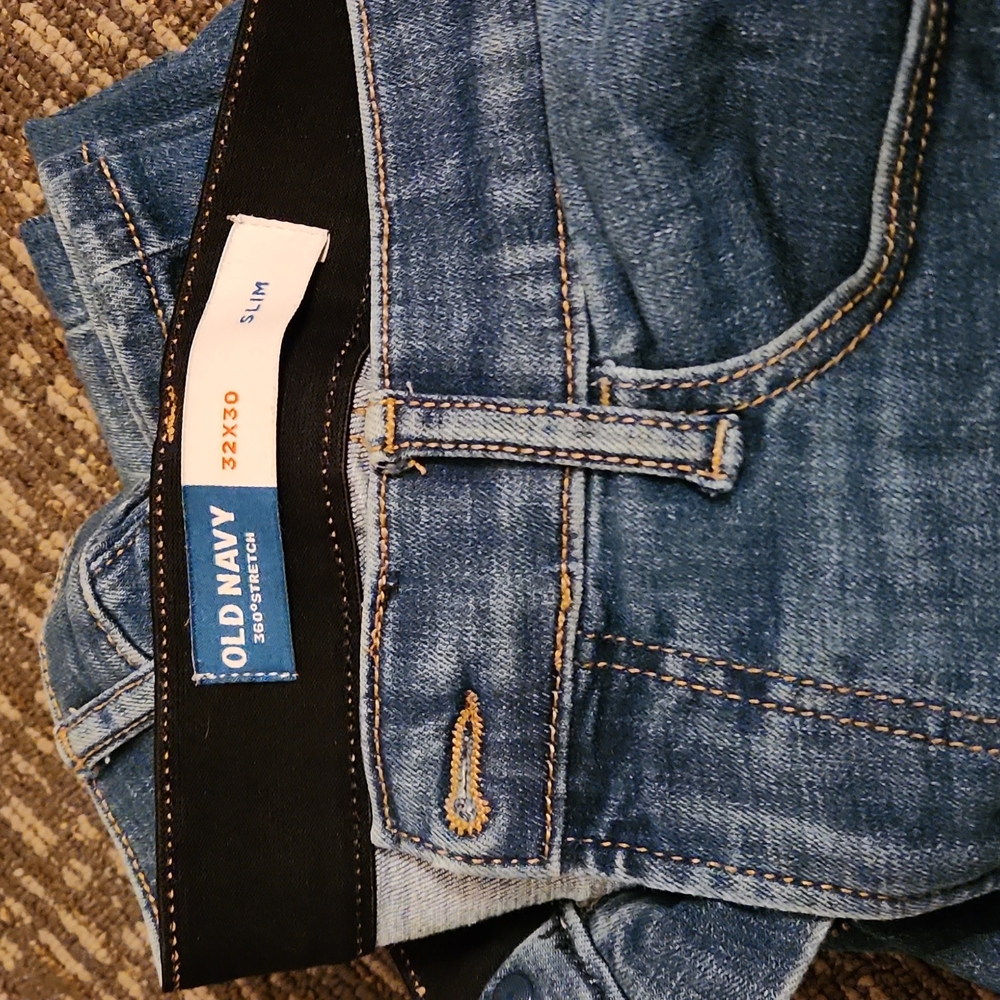 Old Navy 32x30 Slim Jeans